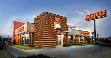 Hooters To Open Four Coachella Valley Locations