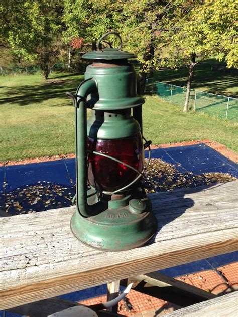 Embury Mfg Co Supreme 150 Kerosene Railroad Lantern With