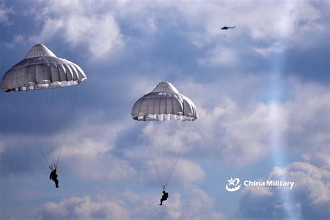 Special Operations Soldiers Participate In Parachute Training China