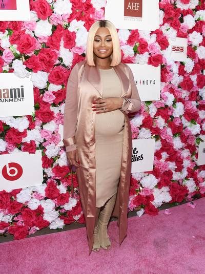 Mauv For Muva Image 2 From Blac Chyna S Pregnancy Style Bet