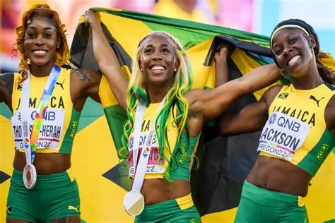 World Athletics C Ship Shelly Ann Fraser Pryce Is Crowned Sprint Queen