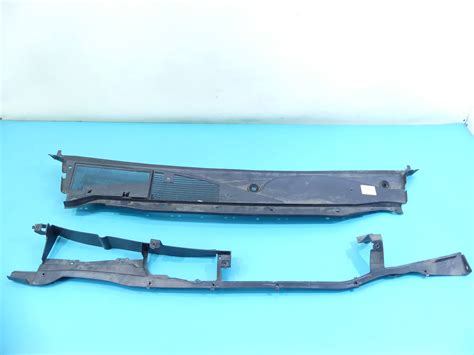 Podszybie Cadillac SRX 03-09 25773455