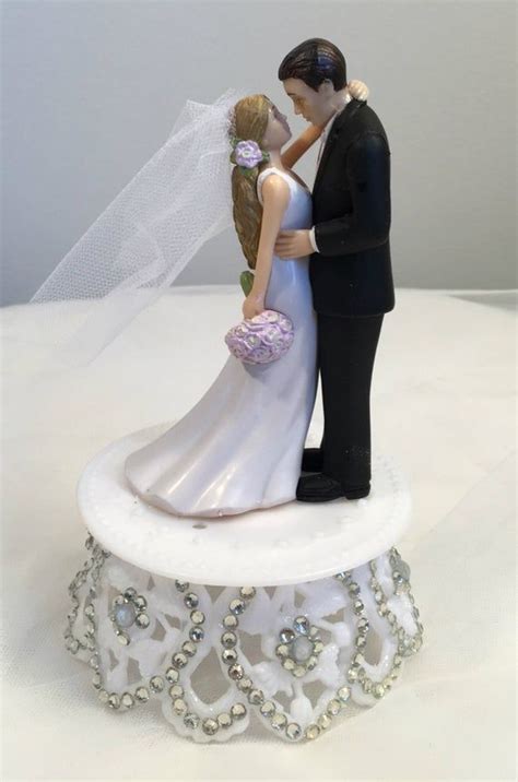 Wedding Cake Topper Bride And Groom Figurines Traditional