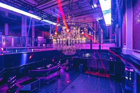 Stunning New Nightclub Opens In Hamilton Cekan