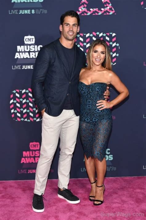 Beautiful Couple Eric Decker With Jessie James Decker Super Wags Hottest Wives And