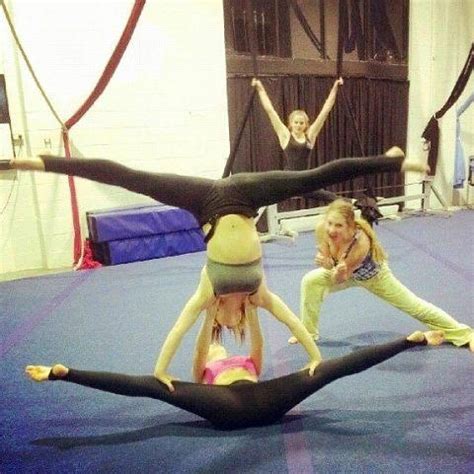 Gymnastics Handstand Gymnastics Moves Gymnastics Tricks Acro Dance