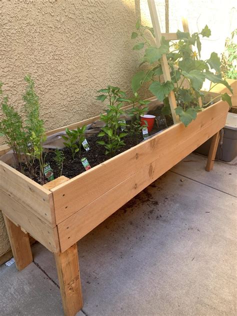 How To Build A Simple Garden Planter Box