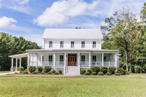 Check Out The Porches On This Farmhouse In Watkinsville Georgia