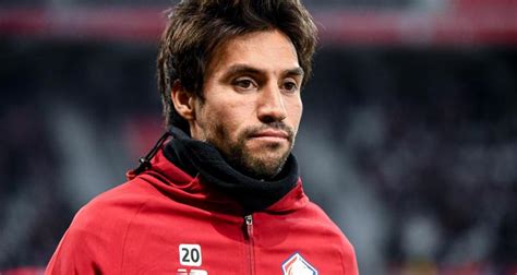 Fransa birinci futbol ligi (ligue 1) takımlarından lille, arjantinli oyuncu nico gaitan ile yollarını fransız ekibinden yapılan açıklamada, devre arasında takıma katılan gaitan'ın sözleşmesindeki. Lille : les Dogues sont de retour à Luchin