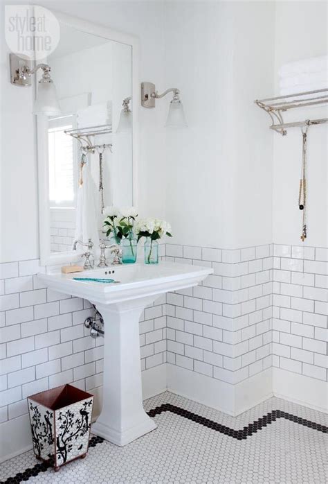 This Versatile Vintage Classic Is Back And In Bathrooms Everywhere Bathroom Tile Designs