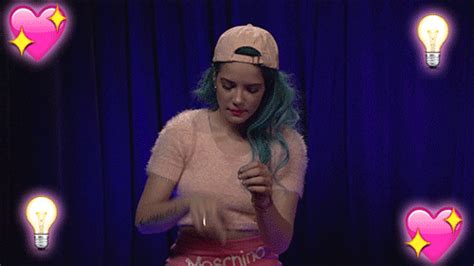 Halsey  Interview  By Mtv Find And Share On Giphy