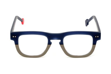 Choosing The Right Eyeglass Frames The Easy Way French Optical