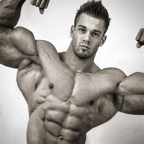 Muscle Morphs By Hardtrainer Body Building Men Good Looking Men