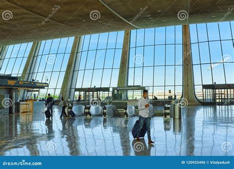 Washington Usainterior Inside Dulles International Airport