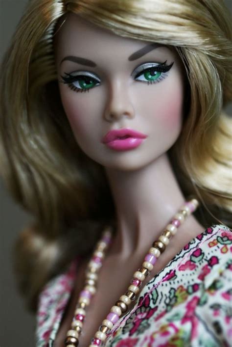 Pin By Byneuras Abreu On Barbie In 2023 Fashion Royalty Dolls Poppy Parker Dolls Poppy Doll