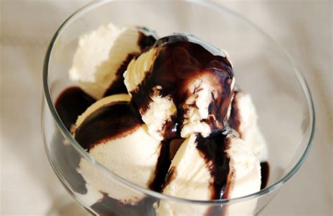 Vanilla Ice Cream With Chocolate Syrup