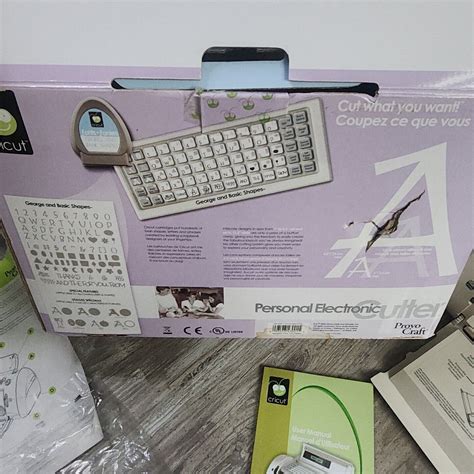 Cricut 29 0001 Personal Electronic Cutting Machine Pre Owned No