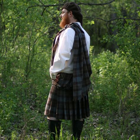 Outlander Ancient Kilt Authentic Premium Wool Tartan Kilts N