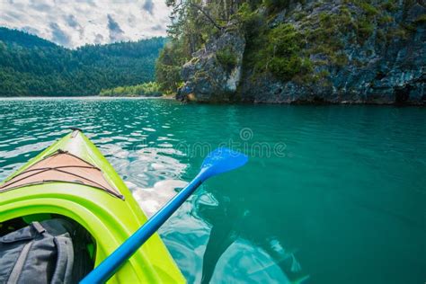 Turquoise Mountain Lake Kayaking Stock Image Image Of Water