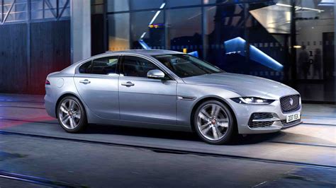 2020 Jaguar Xe Facelift Includes Mild Hybrid Engine Carbuyer