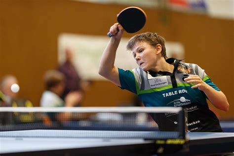 Ich bin 23 jahre alt und spiele professionell tischtennis. Glanzleistung von DeNutte reicht nur zum Unentschieden ...