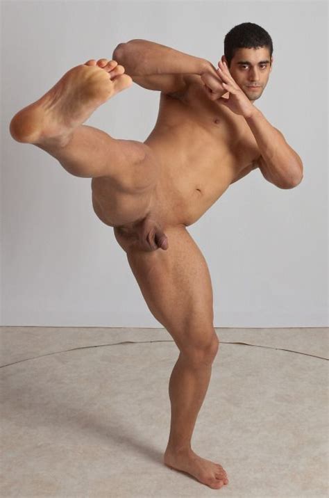 Males Nude Fitness Lesbian Arts