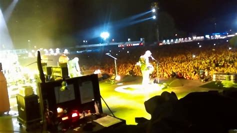 Backstage Pearl Jam At Rock Werchter Alive Youtube