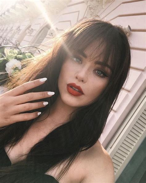 There are really cool and chic examples about short haircuts with long bangs, for thick hair, thin hair, curly or wavy and more! 36 Stunning Hairstyles & Haircuts with Bangs for Short ...