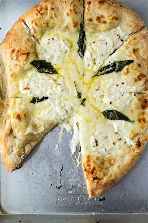 The Best Pizza Bianca White Pizza Recipe White Pizza Recipes