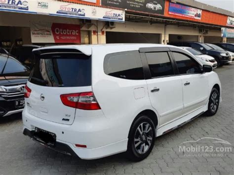 Nissan grand livina 1.5 el mt. Jual Mobil Nissan Grand Livina 2018 XV 1.5 di Banten ...