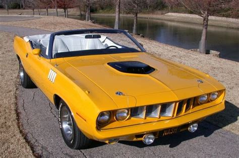 Gorgeous A Yellow 1971 Plymouth Cuda Convertible Kustoms Us Hemi Cuda Convertible Tv Cars