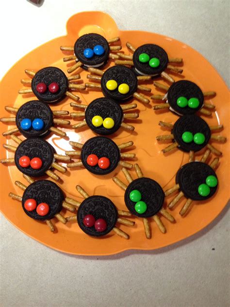 Start by layering the cookies using whipped cream. Oreo spider cookies for daycare! | Halloween treats ...