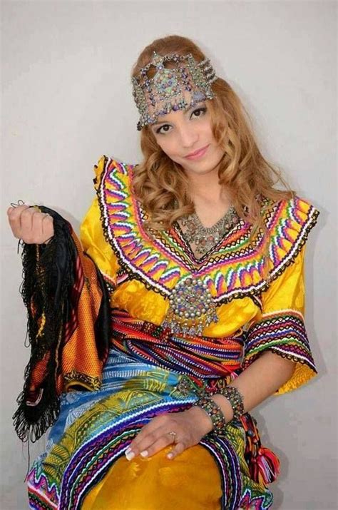 Pin On Tribal And Ethnic Fashion