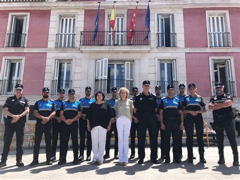 La Alcaldesa Da La Bienvenida A Los 10 Nuevos Agentes Que Se Incorporan A La Plantilla De La