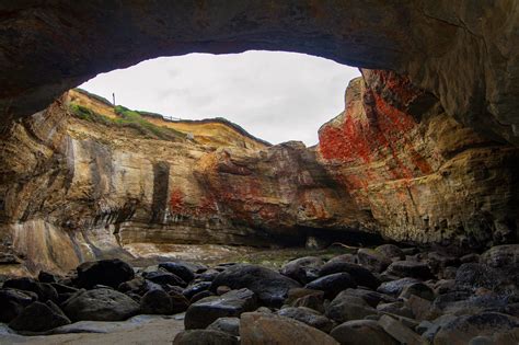 Your Guide To Devils Punchbowl State Natural Area In Oregon