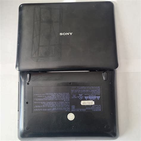 Sony Dvp Fx980 Portable Dvd Player With Screen 9 No Remote No