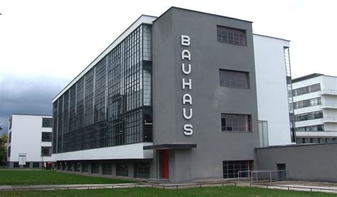 Bauhaus By Walter Gropius The Best Designs And Art From The Internet
