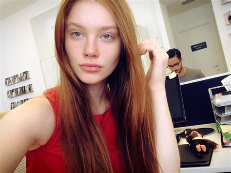 Pin By Ann Lisa On Redhead Redhead Mirror Selfie Selfie
