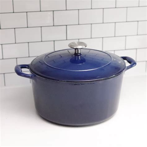 Tramontina Enameled Cast Iron Quart Round Dutch Oven Review