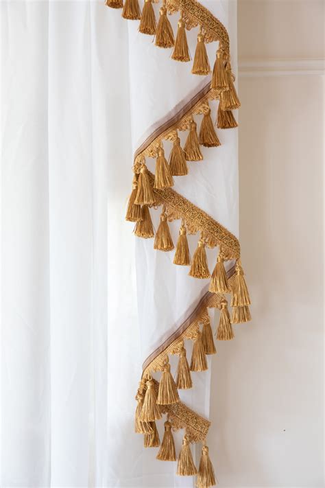 The windows in your home are among its most important features. White Sheer Valance Curtain Set