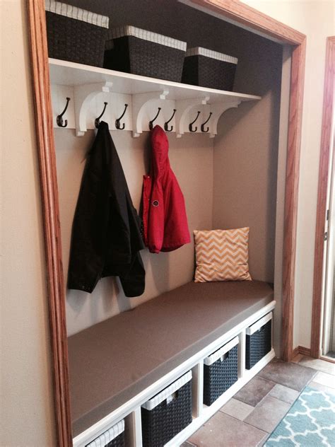 Pin By Charleen Nielsen On For The Home Entryway Closet Closet