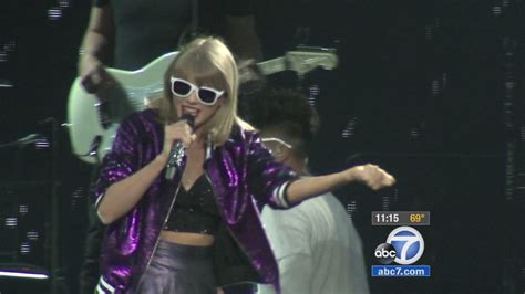 Taylor Swift Breaks Staples Center Record For Most Sold Out Shows