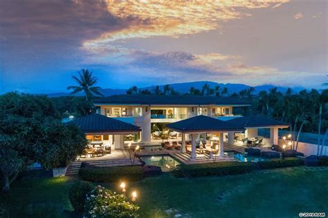 Kaanapali Beachfront Masterpiece Hawaii Luxury Homes Mansions For