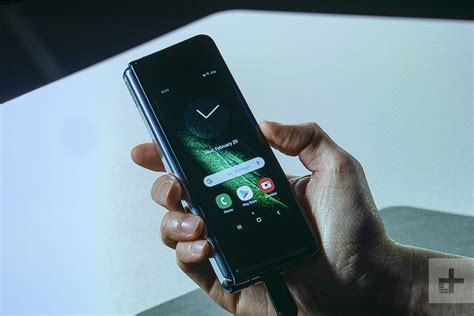 Samsung Galaxy Fold Specs Features Price Release Date Digital Trends