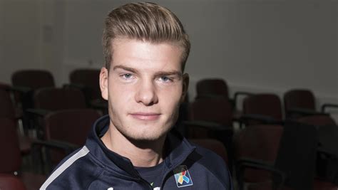 Pappa Sørloth: - Det er litt eventyraktig