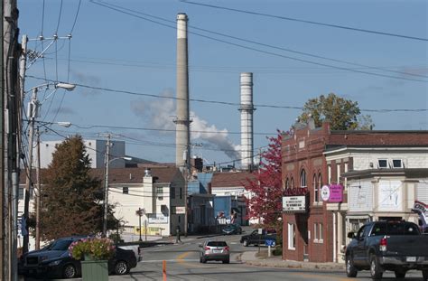 Another Blow To Maines Paper Industry Verso Paper To Close Bucksport