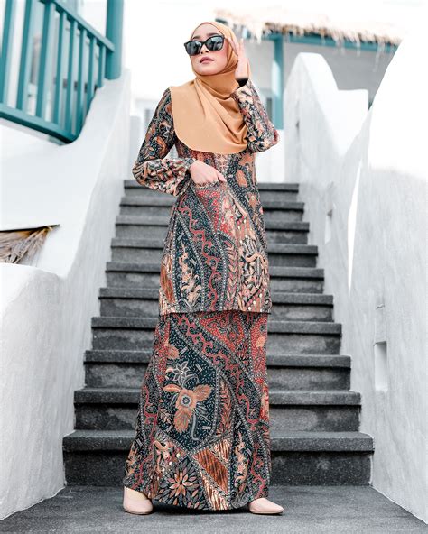 Tradisional Baju Kurung Kedah Batik Baju Kurung Kedah Sejarah Dan Ciri Ciri Yang Anda Perlu
