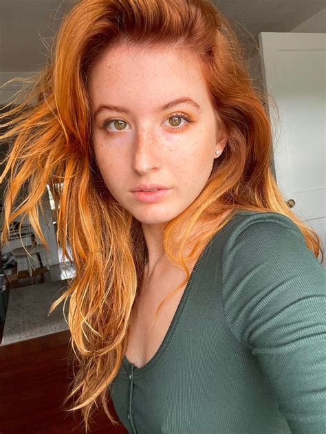 just a freckled redhead hoping to brighten your day 🥰 r freckledgirls