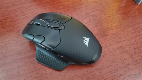 Corsair Dark Core Rgb Pro Se Wireless Gaming Mouse Review Page 2 Of 4