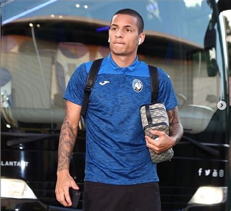 Get the latest soccer news on guilherme arana. Grêmio continua a monitorar situação de Guilherme Arana ...